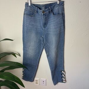 Chico’s So Slimming Girlfriend Ankle Jeans Lace-Up Hem Size 1 (8)